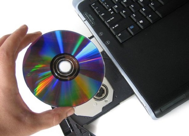 %name Sad but true: The U.K. has actually made it illegal to burn CDs with iTunes by Authcom, Nova Scotia\s Internet and Computing Solutions Provider in Kentville, Annapolis Valley