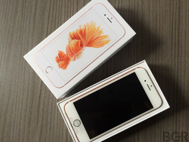 iPhone 6s unboxing: Meet the    rose gold iPhone you've heard so much ...