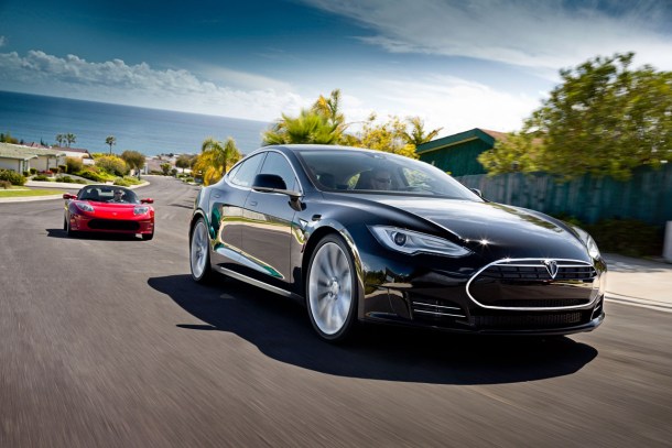 %name Watch Tesla’s Autopilot feature prevent an accident with a merging truck by Authcom, Nova Scotia\s Internet and Computing Solutions Provider in Kentville, Annapolis Valley